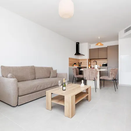 Apartment Feeries Provencales Yourhosthelper